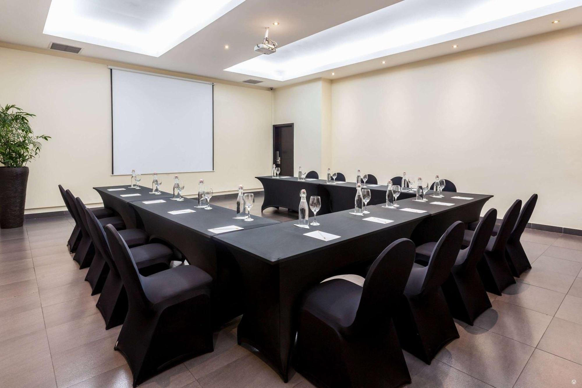 Wyndham Garden Guayaquil Ξενοδοχείο Εξωτερικό φωτογραφία