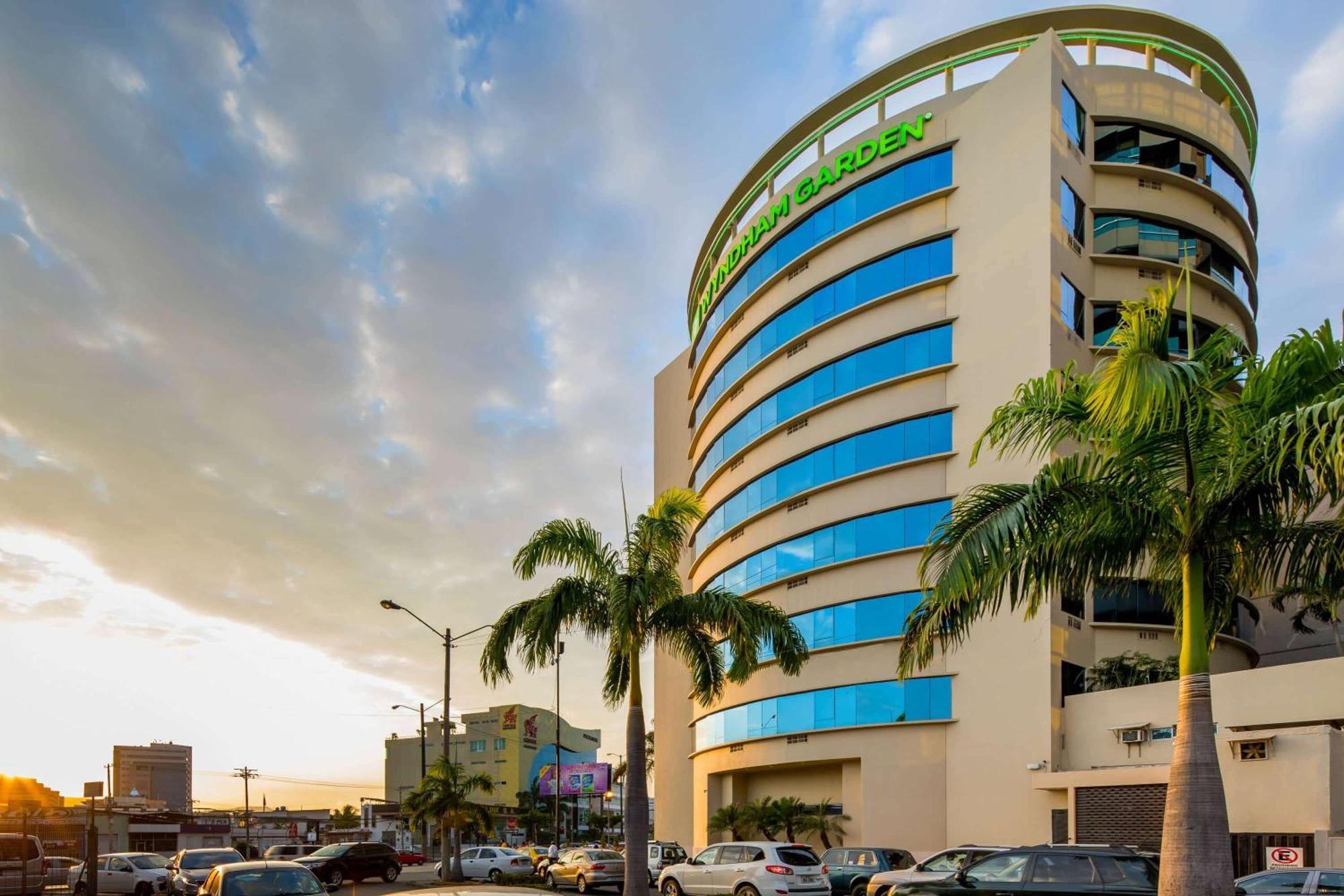 Wyndham Garden Guayaquil Ξενοδοχείο Εξωτερικό φωτογραφία