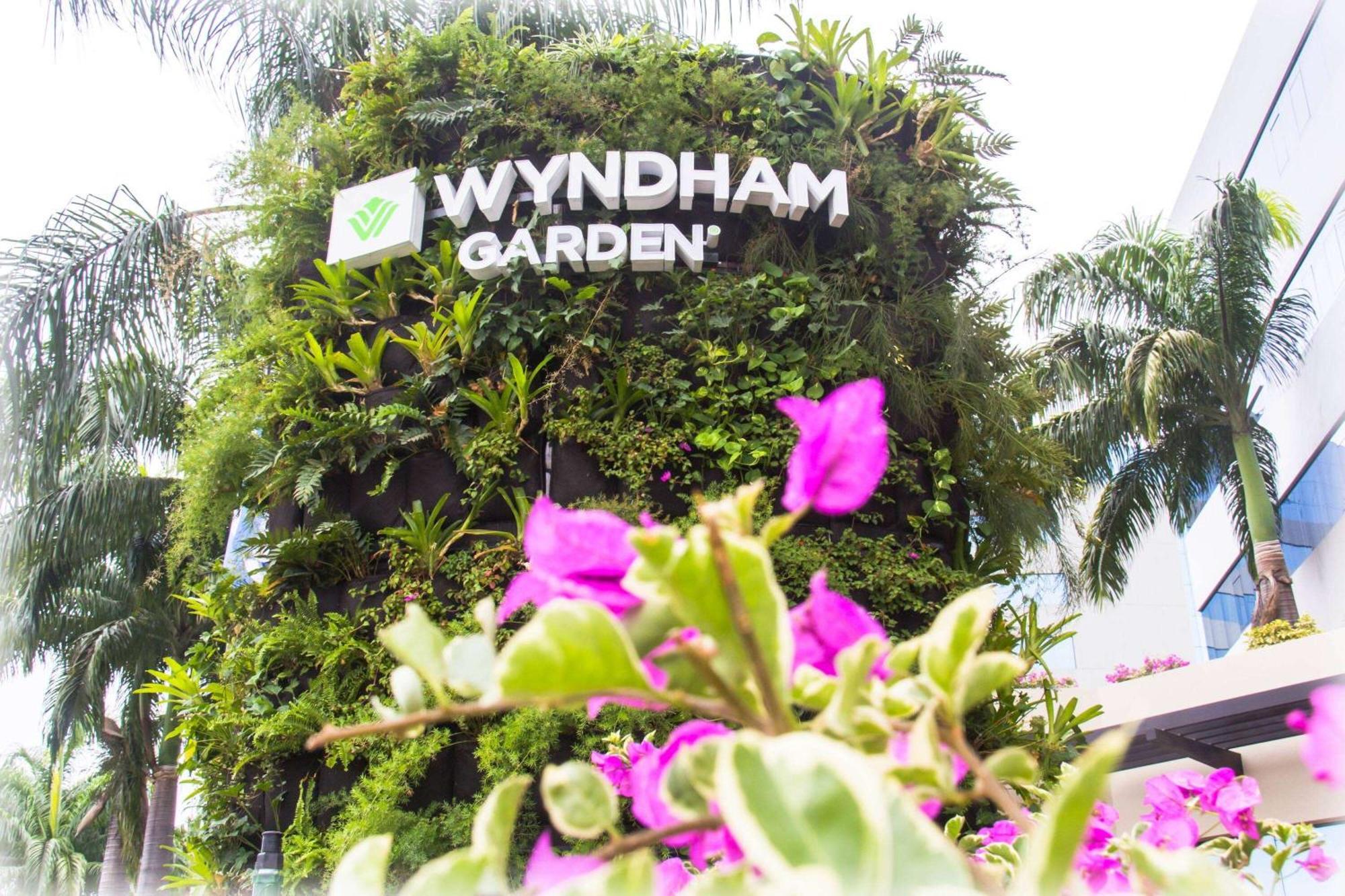 Wyndham Garden Guayaquil Ξενοδοχείο Εξωτερικό φωτογραφία