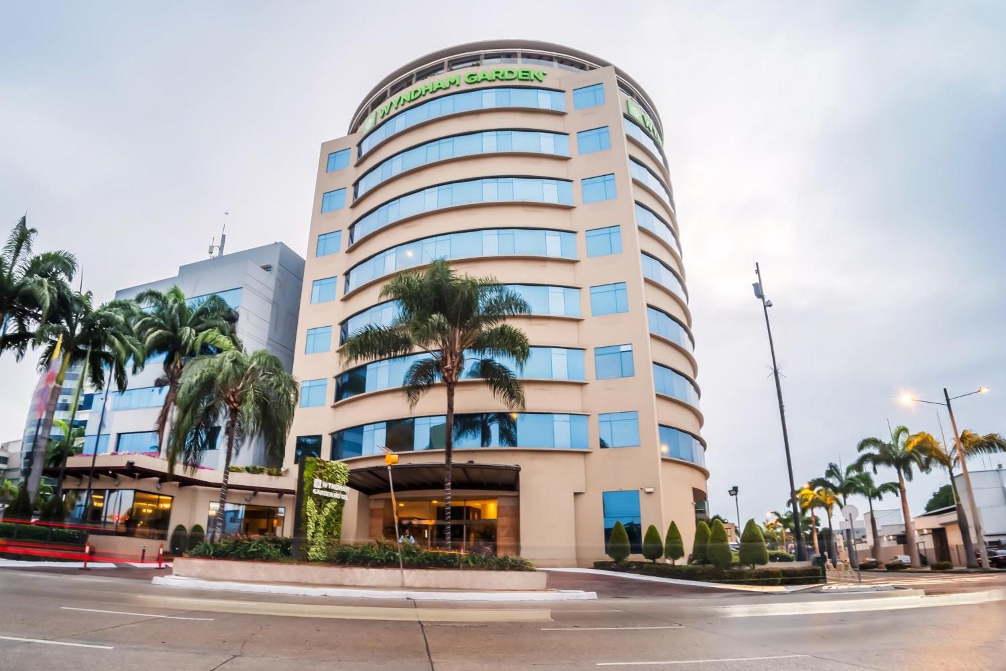 Wyndham Garden Guayaquil Ξενοδοχείο Εξωτερικό φωτογραφία